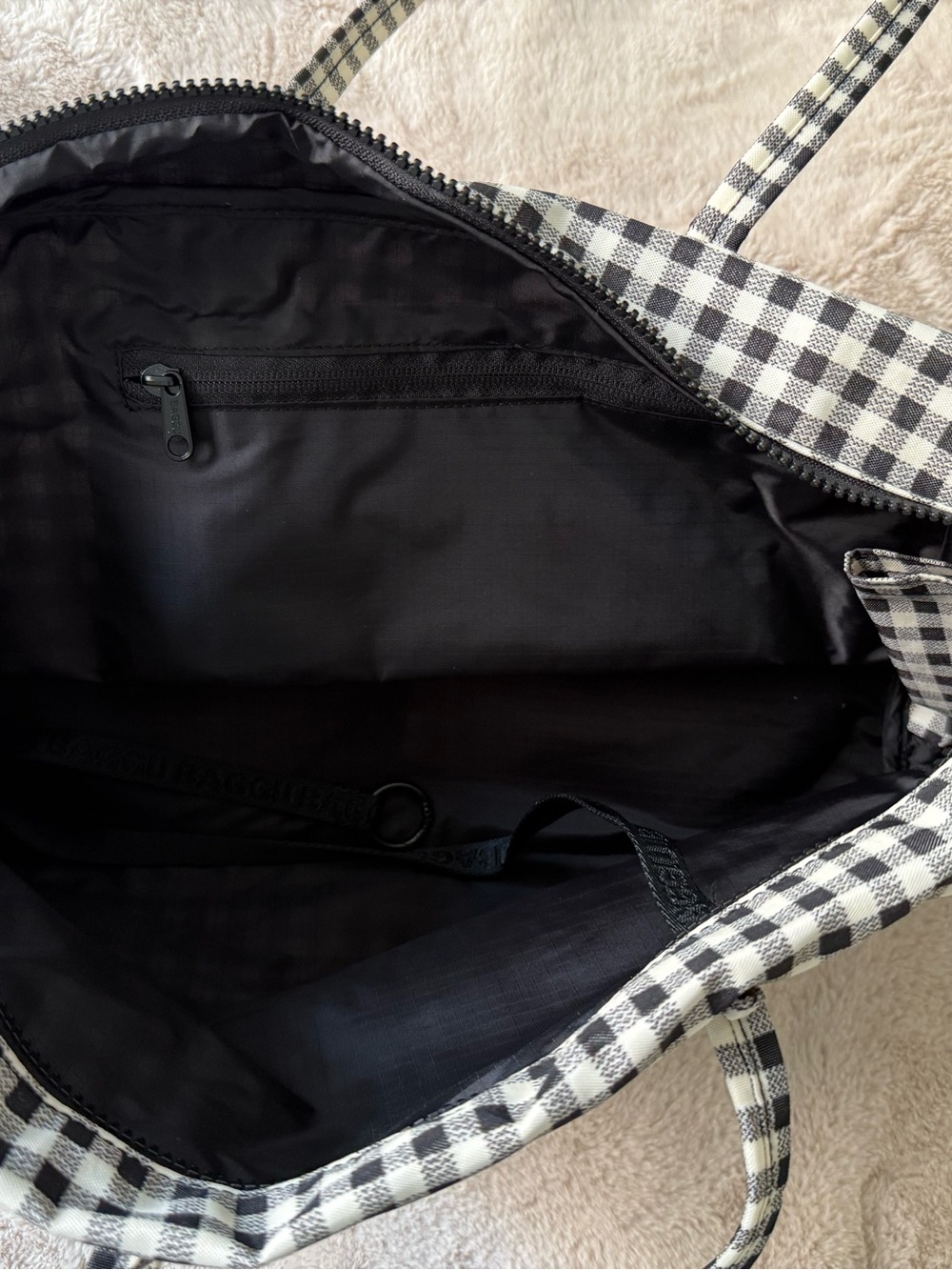 NWT BAGGU Medium Nylon Bowler Bag Black and White Gingham - Picture 9 of 11